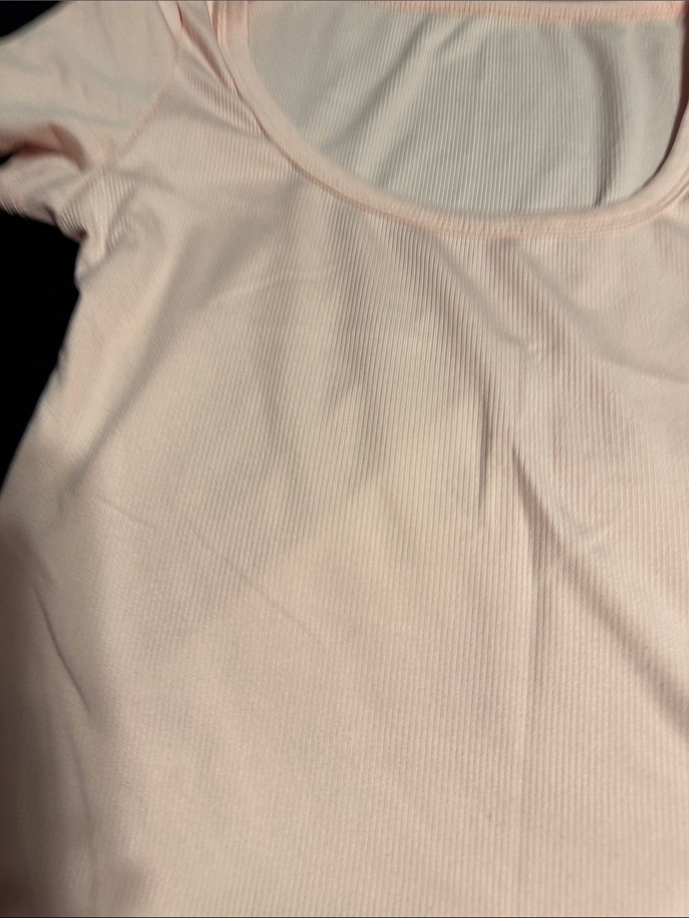 Daisy Pale Pink Scoop Neck Ribbed Tee